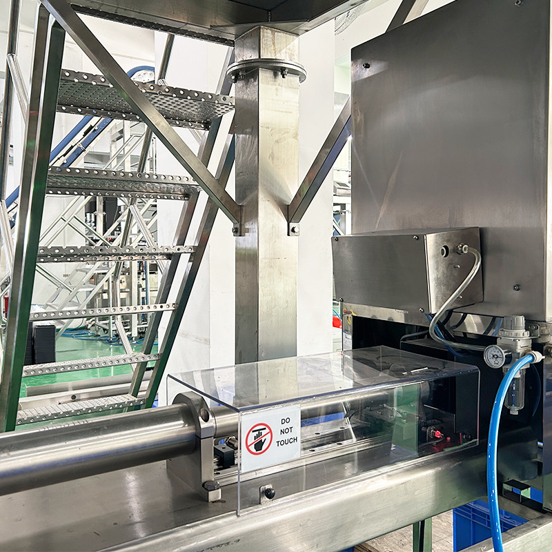 Système automatique de pesage et d'emballage de boîtes précis et efficace pour les steaks Ribeye