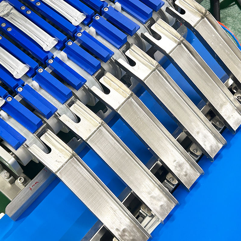 Machine d'emballage automatique multi-lignes à sachets à bâton multiligne à 4 côtés de scellement à poche machine d'emballage vertical