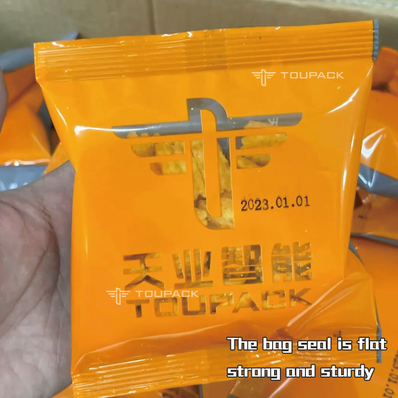 10/14 Hoppers Machine à peser à plusieurs têtes machine à emballer des granulés sacs en plastique machine à emballer à peser à plusieurs têtes verticale