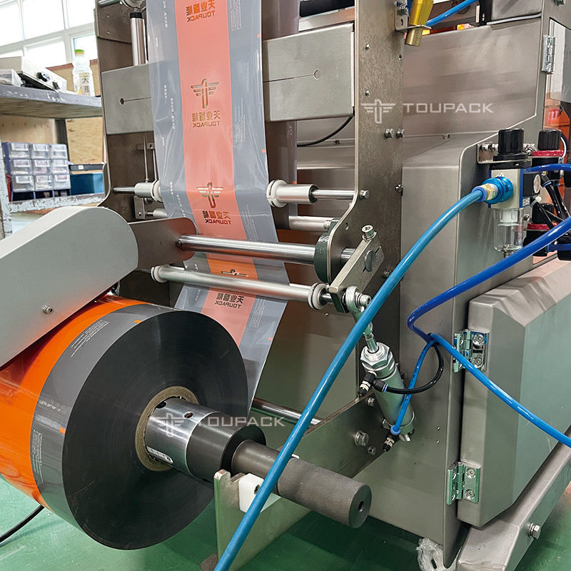 10/14 Hoppers Machine à peser à plusieurs têtes machine à emballer des granulés sacs en plastique machine à emballer à peser à plusieurs têtes verticale