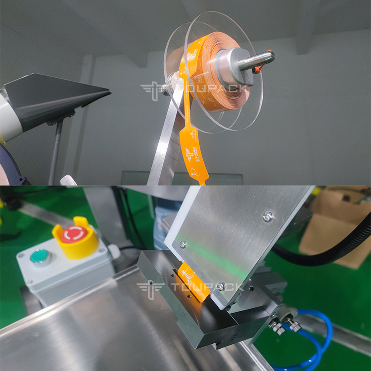 Machine d'emballage de sacs en filet pour légumes Carotte Système de mise en sac semi-automatique Machine de pesage et d'emballage