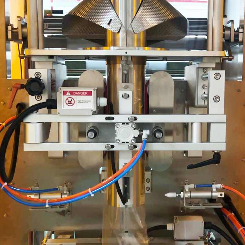 Machine VFFS à grande vitesse pour l'emballage des aliments pour animaux de compagnie, des collations et des noix avec 80 à 200 sacs/min